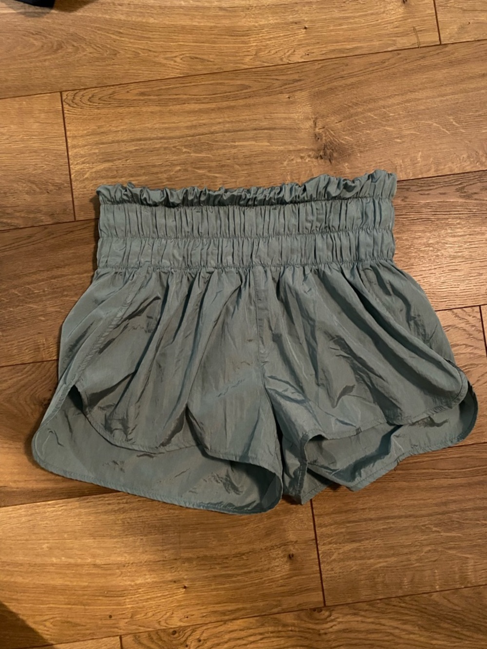 Love Tree sage green Smocked High-Waist Athletic Shorts size small.